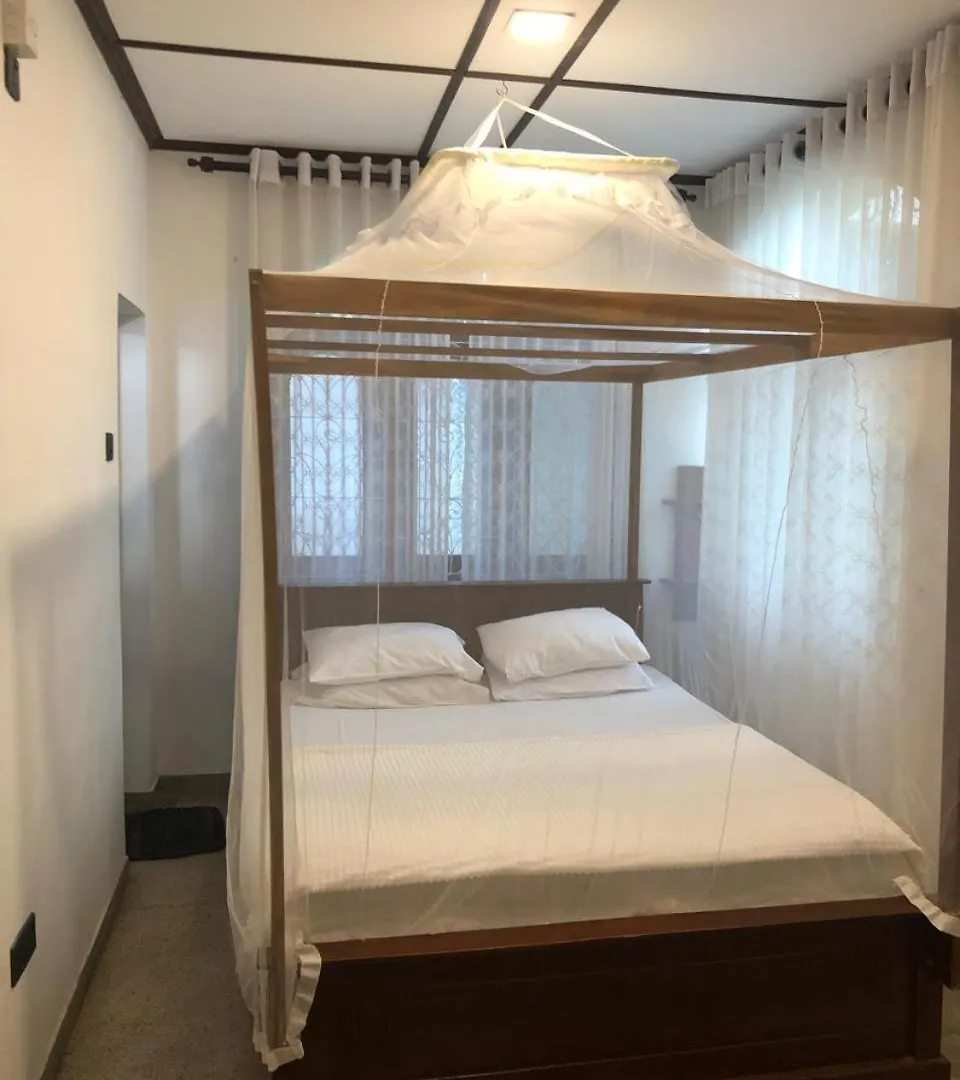 Murphy'S Villa 卡图纳耶克 民宿
